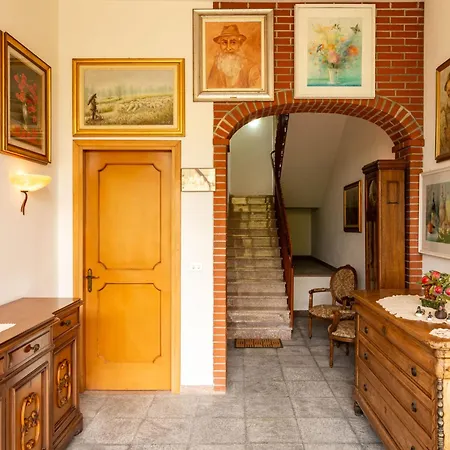 Nyaraló Claudio By Interhome Verbania