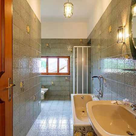 Claudio By Interhome Nyaraló Verbania