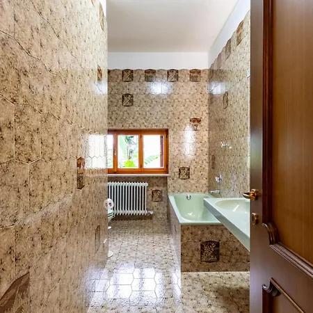 Nyaraló Claudio By Interhome